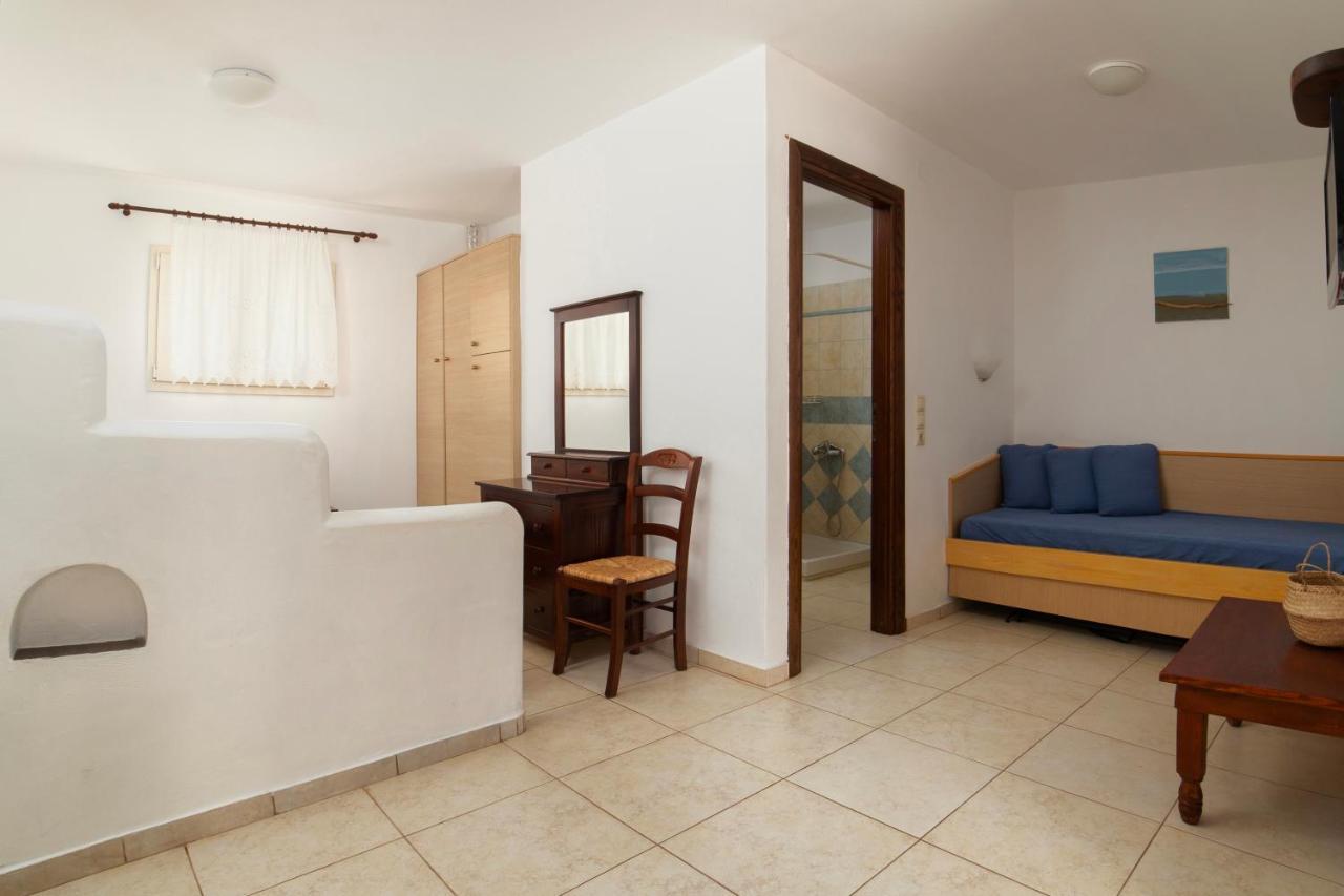 Almar Apartments Батси Экстерьер фото